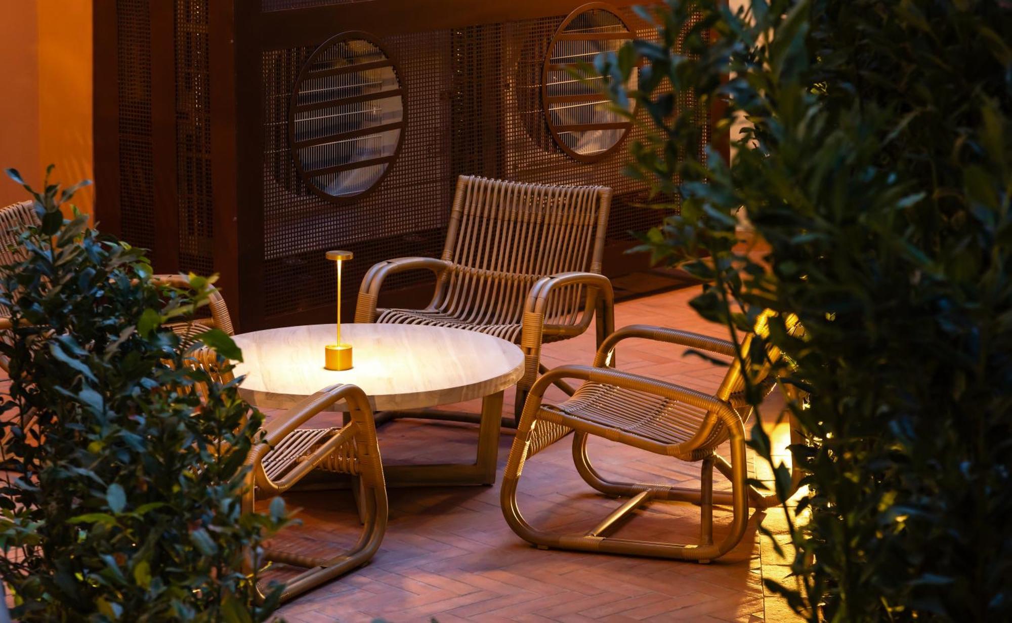 Apartahotel Time Tomorrow In *